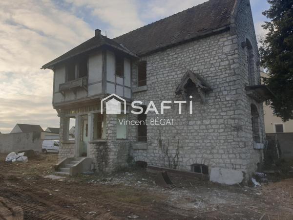 Propriété 19ème siècle en pierre à rénover