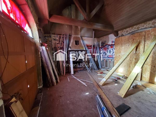 Propriété 19ème siècle en pierre à rénover