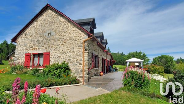 Maison à vendre 7 pièces 148 m² Neuvic