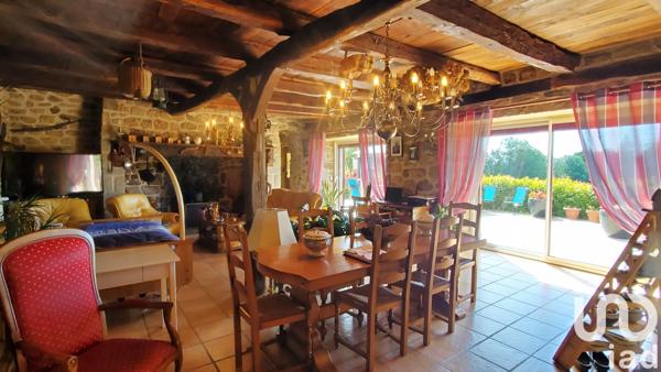 Maison à vendre 7 pièces 148 m² Neuvic