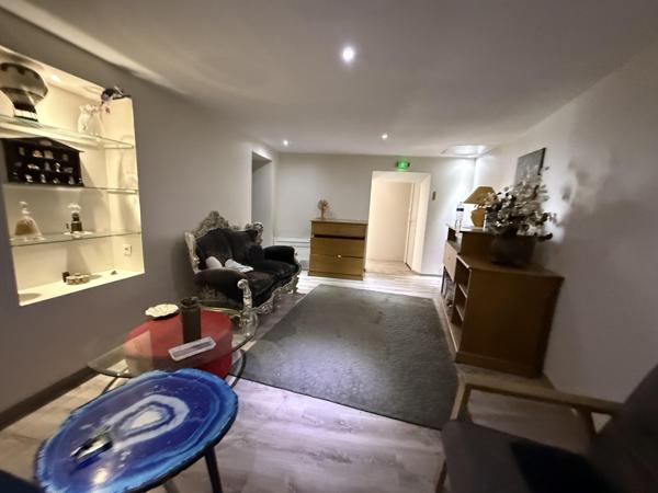 Vente / Appartement T6