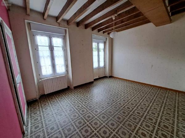 Achat - Maison Livré-la-Touche 53400 6 pièces 124 m 2 1481 m 2