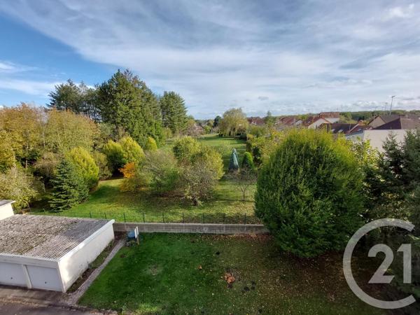 Appartement F3 à vendre  3 pièces - 50 m2 DOMERAT - 03