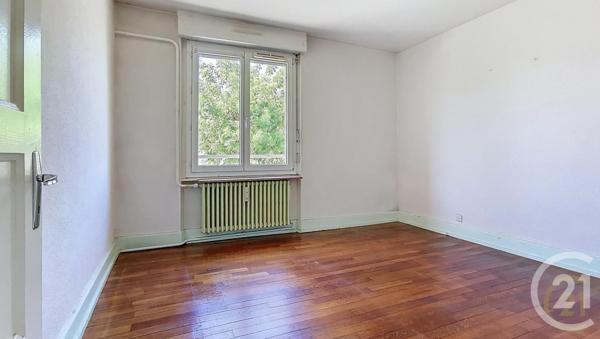 Appartement F3 à vendre  3 pièces - 63,08 m2 LURE - 70