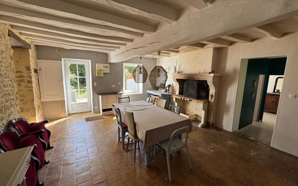 Maison à vendre    5 pièces •  Dancé