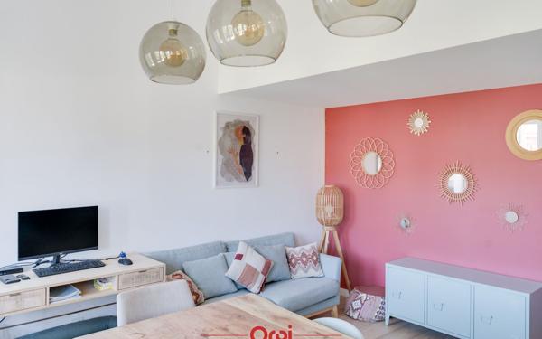 Appartement à vendre    3 pièces • 65 m2 Marseille 9