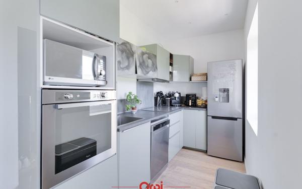 Appartement à vendre    3 pièces • 65 m2 Marseille 9