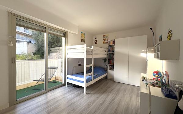 Appartement à vendre    3 pièces • 66,12 m2 Nice