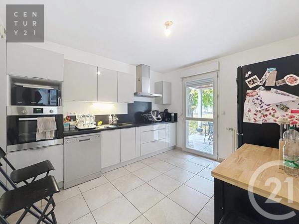Maison à vendre  6 pièces - 132,43 m 2   TROYES  - 10