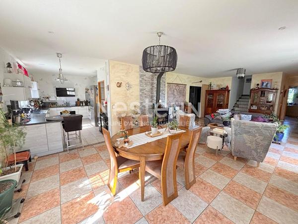 Maison Chaumont En Vexin - 254 m2 - 7 chambres - garage double - 1500m² de terrain