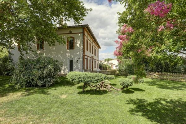 Vente Maison de luxe Rabastens 15 Pièces 542 m²