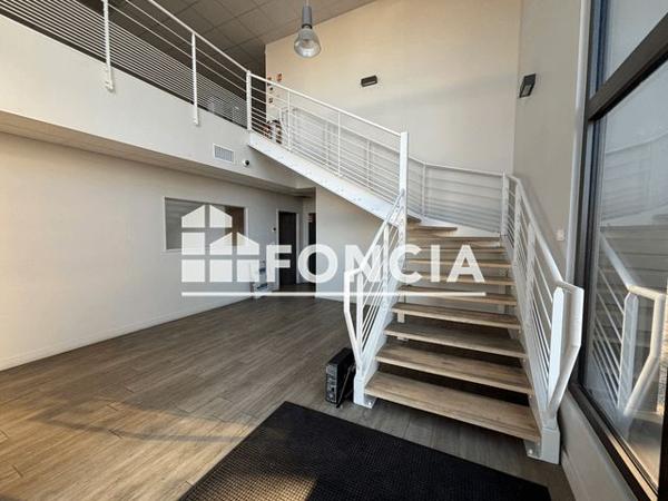 Location Local commercial 5 pièces - 70 RUE GUSTAVE EIFFEL Guilherand-granges 07500