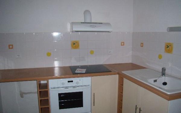 Maison à louer    3 pièces •  Saint-Ambroix