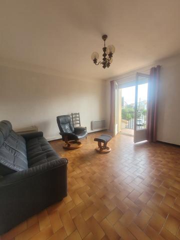 À vendre - Maison traditionnelle, 7 pièces située à Saint-André (66690)
