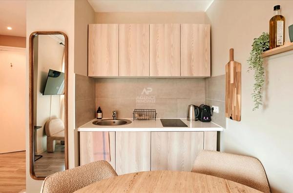 PARIS 18EME - BOULEVARD NEY - METRO PORTE DE SAINT-OUEN €313 950 ** - Référence SB-6760