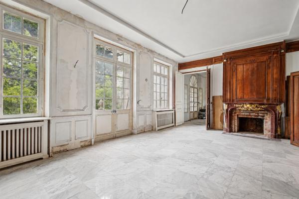 Vente Hôtel particulier La Celle-Saint-Cloud 10 Pièces 545 m²