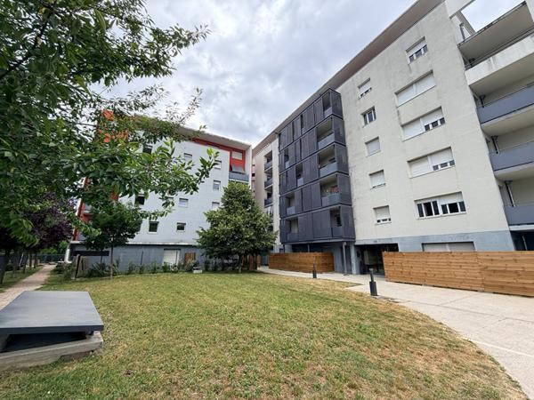 Appartement T1 bis de 36 m² avec garage - Secteur Saint-Jean