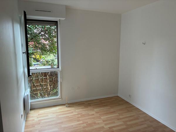 Secteur BORDEAUX Gallieni Maison d'environ 94 m2 avec jardin privatif et stationnement