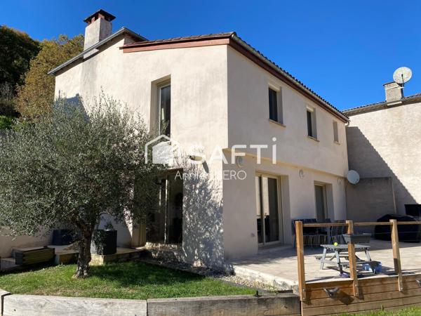 Maison restaurée avec dépendance et piscine