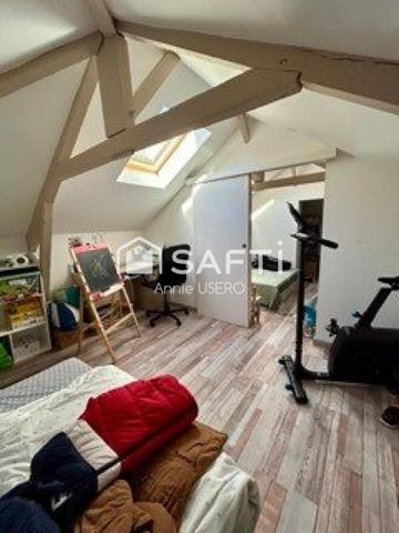 Maison restaurée avec dépendance et piscine