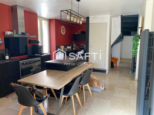 Maison restaurée avec dépendance et piscine