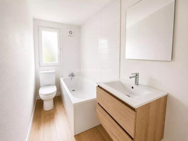Vente                                                      Maison
                        
                     4 pièces                      61 m2                     à Colmar