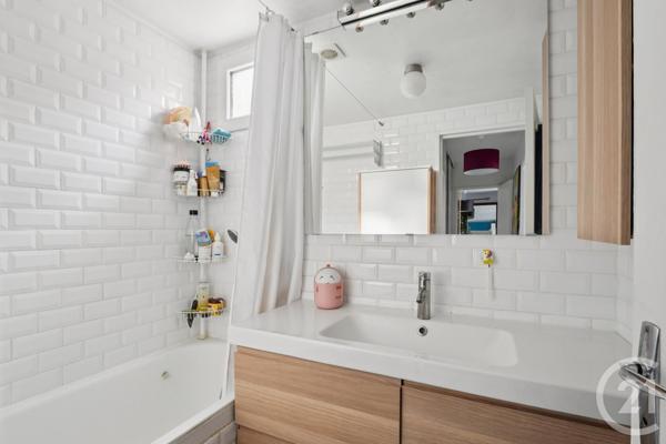 Appartement F3 à vendre  3 pièces - 57,03 m2 PARIS - 75019