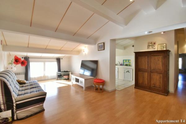 04200 Maison de campagne 210 m² sur 16500 m²