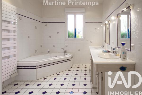 Maison à vendre 7 pièces 198 m² Pont-sur-Yonne