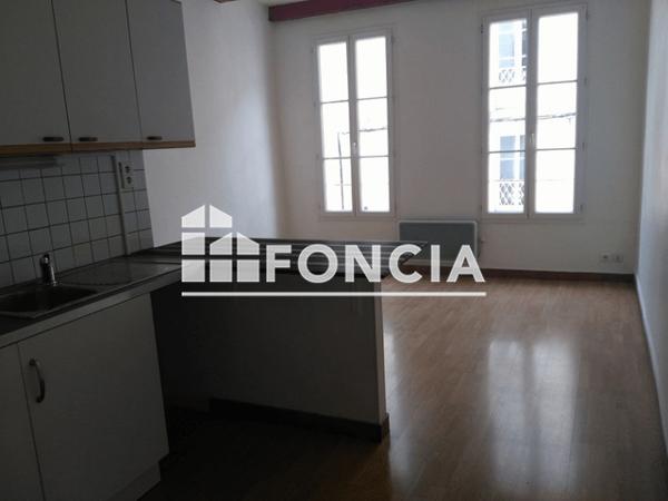 Location Appartement 3 pièces 51.7 m² - 32 RUE SAINT YON La Rochelle 17000