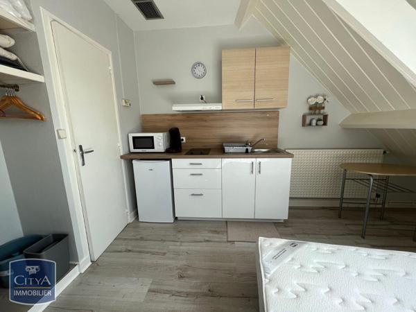 Appartement à louer 1 pièce 17m² Bourges (18000)