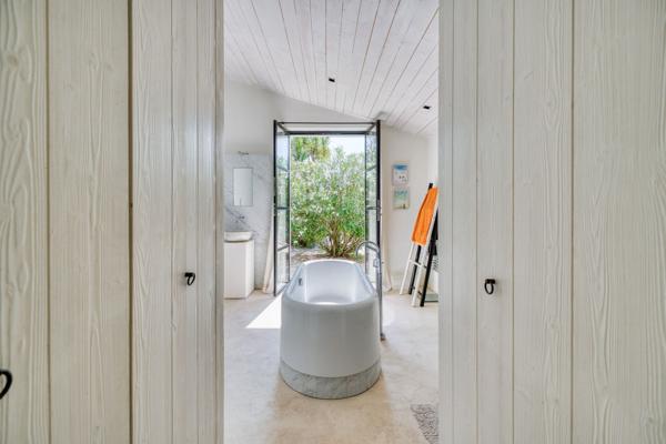 Vente Maison de luxe Loix 8 Pièces 260 m²