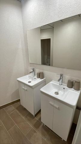 Location Appartement135 m² - 8 Pièces - ANNEMASSE (74100)