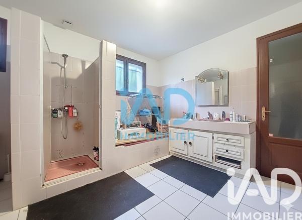 Maison à vendre 5 pièces 117 m² Champdeniers