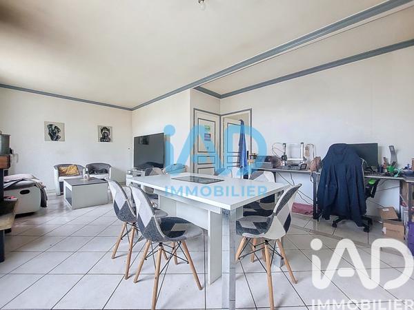 Maison à vendre 5 pièces 117 m² Champdeniers