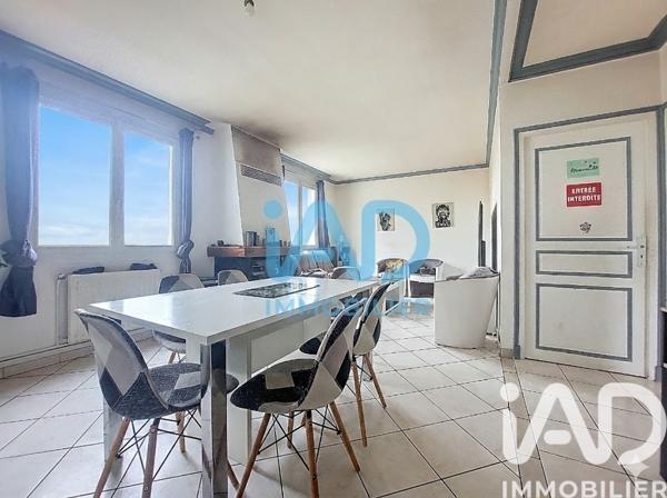Maison à vendre 5 pièces 117 m² Champdeniers