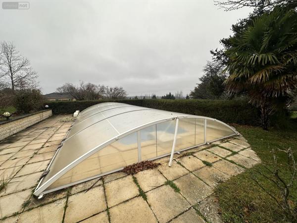 Maison à vendre à Cusset dans l'Allier (03300), ref : 2024/860-03020