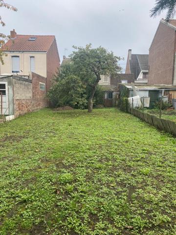 TERRAIN CONSTRUCTIBLE QUARTIER NUNGESSER