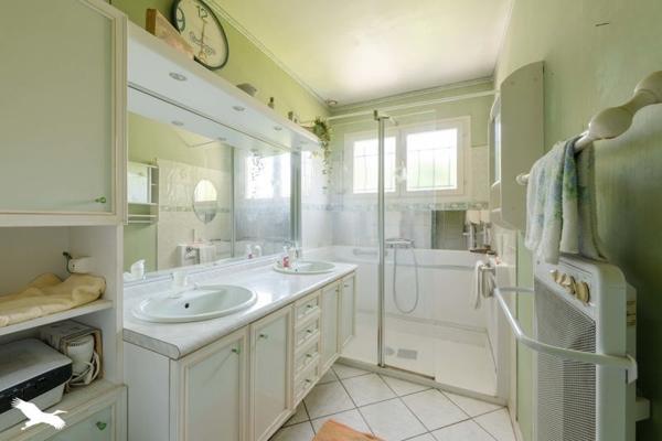 Maison à vendre 439 000 € Eaubonne 5 p 90 m² DPE E