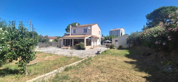 Maison avec dépendance à vendre Quartier Chantilly à Alès (Gard 30)