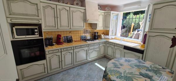 Maison avec dépendance à vendre Quartier Chantilly à Alès (Gard 30)