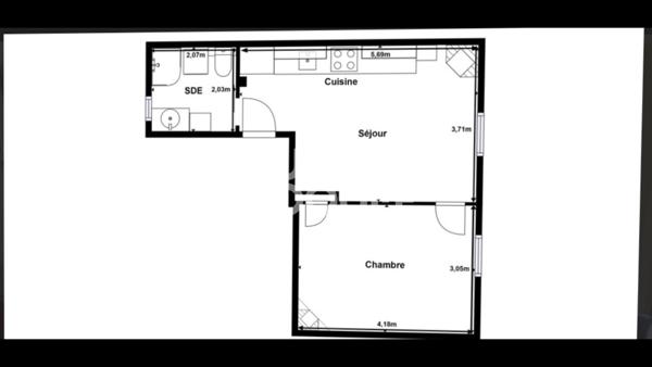 METRO CONVENTION 2P CHARME DE L'ANCIEN