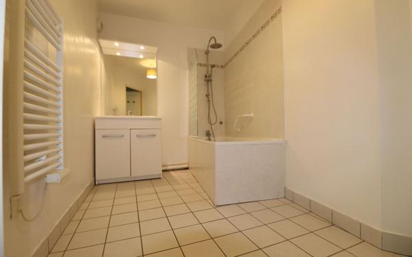 Appartement à louer    3 pièces • 68,97 m2 Coulommiers