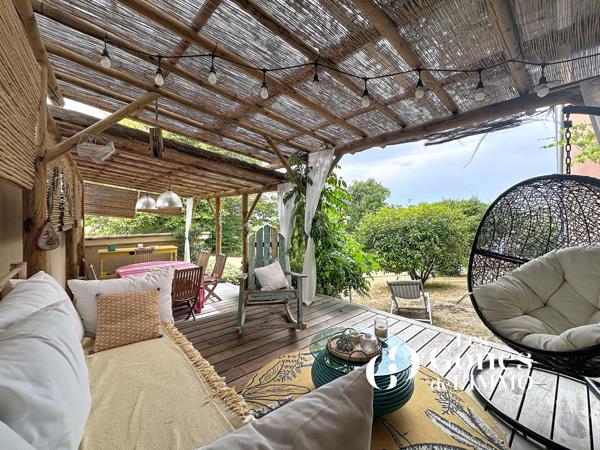 Villa 6 pièce(s) 5 chambre(s) 246 m²