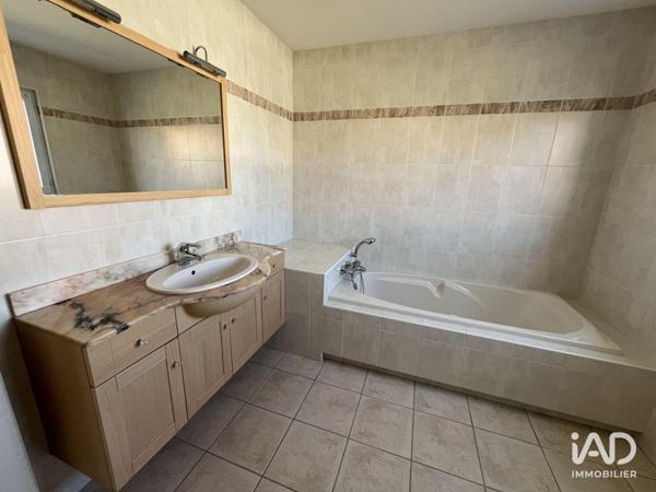 Maison à vendre 6 pièces 135 m² Notre-Dame-de-Monts