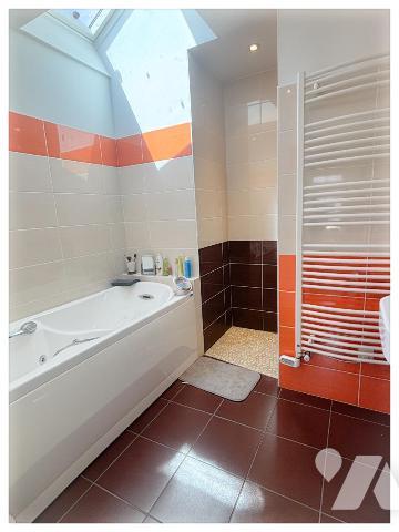 Ensemble immobilier avec un fort potentiel sur parcelle constructible de 1796 m²