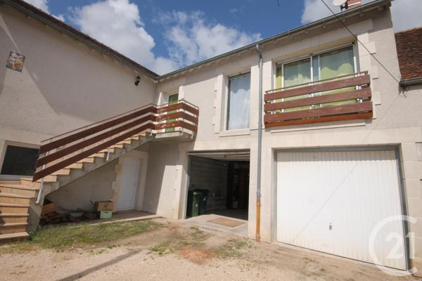 Appartement F4 à vendre  4 pièces - 104 m2 LA CHAPELLE ST MESMIN - 45