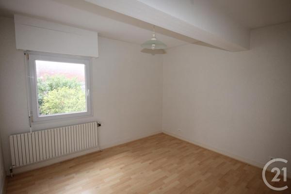 Appartement F4 à vendre  4 pièces - 104 m2 LA CHAPELLE ST MESMIN - 45