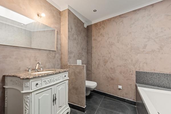 Duplex T5 à Grasse Saint-Jean – L’esprit d’une maison avec jardin de 1 400 m²