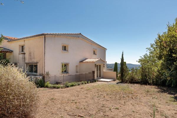 Duplex T5 à Grasse Saint-Jean – L’esprit d’une maison avec jardin de 1 400 m²